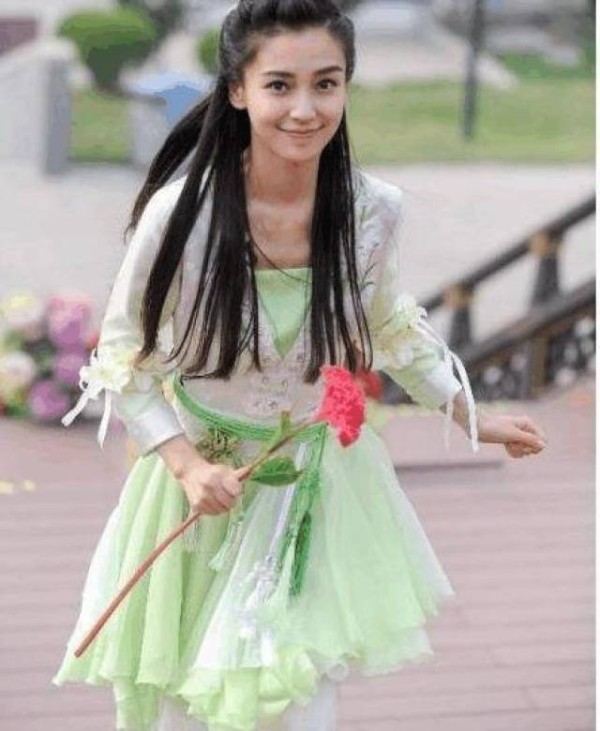 纯靠综艺才出名的6大明星，薛之谦仅第二，张艺兴第三