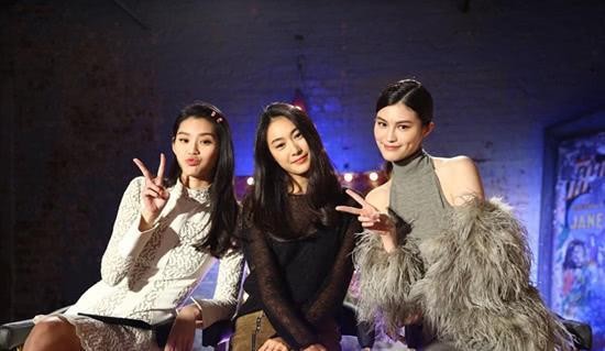 曾经四大国模现两人不走秀,一人走不了高级秀场,只剩她还在坚持