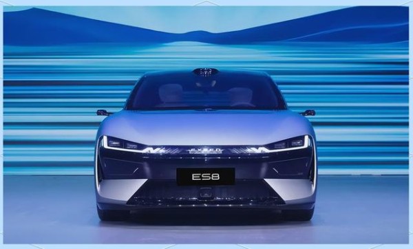 星途3.0时代的挑战与机遇:高端新能源市场的突围之路-有驾