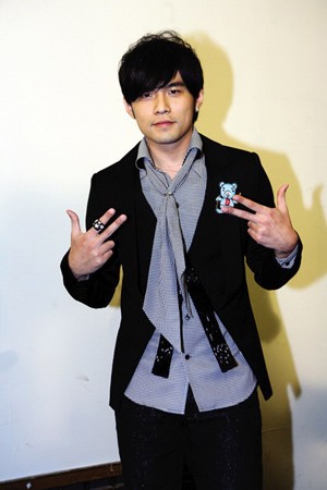 “2008风尚大典”红毯明星衣着点评