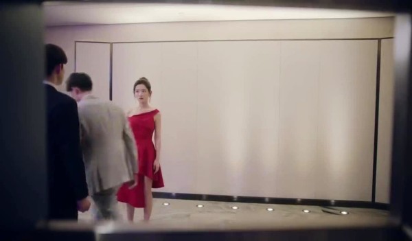 凌总抱着安心离开，却得到了大舅哥的阻拦，甚至连养父都出现了！