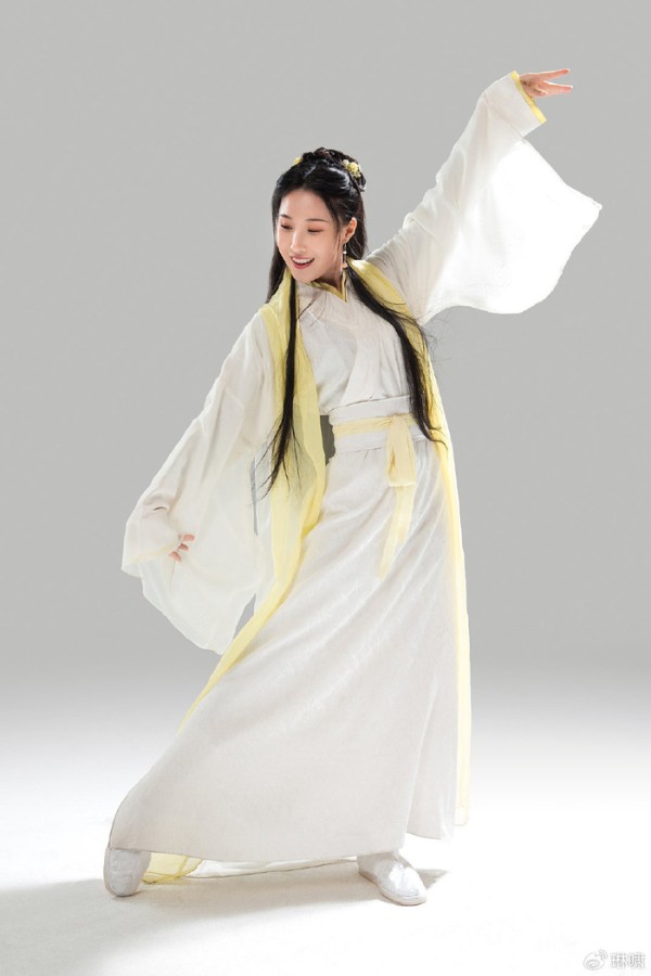 《水龙吟》开播引爆主演热度:古装角色如何成为明星转型“跳板”?