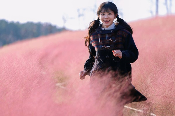 “站姐约拍” 风靡网络:是明星同款体验,还是流量泡沫?