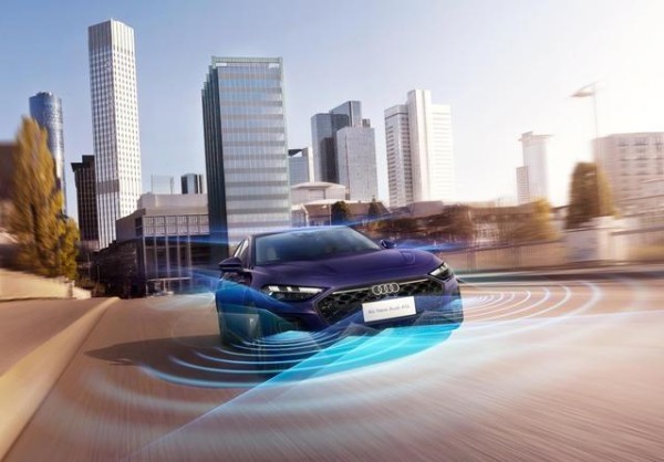 一汽奥迪A5L华为智驾版上市价格与性能深度解析-有驾