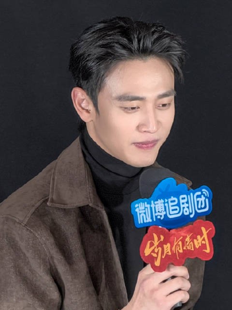 这个王天辰实在帅气