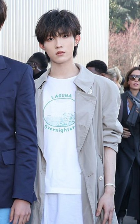 谷爱凌杨幂等亮相米兰时装周 Prada赢麻了