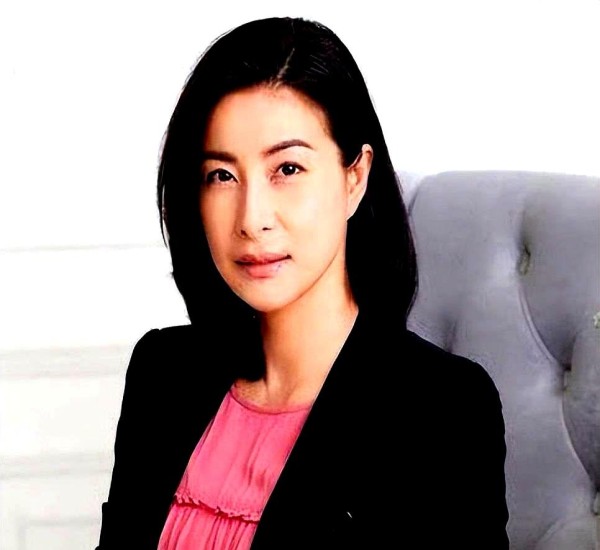 郭晶晶风波后，成龙、丁勇岱接连被波及，王志文一句话变成现实？