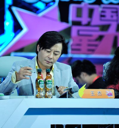 王杰再掀麻辣风暴