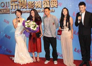 张柏芝“亚洲娱乐女王”回归 闪耀乐视影视盛典