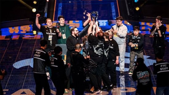 Spirit经理回忆上海Major：去时无名之辈，归来已是明星