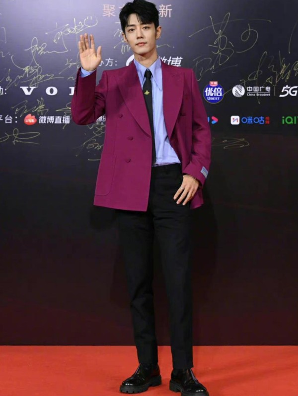 微博视听盛典红毯来袭，群星璀璨，谁扛住了生图？