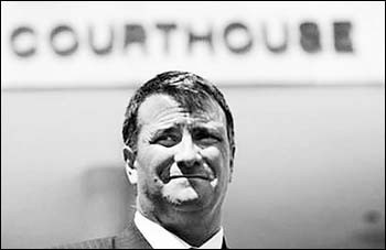 白宫：布什和“超级说客”合过影但无私交