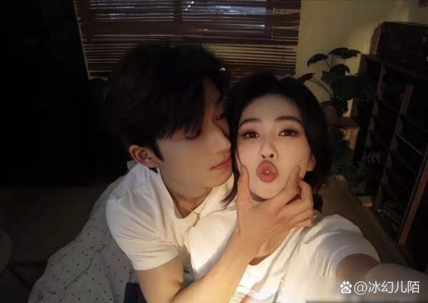 她不只是流量明星，白鹿的每一步都...@冰幻儿陌的动态