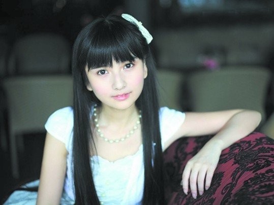 揭密春晚和元宵晚会“草根明星”们的神秘背景