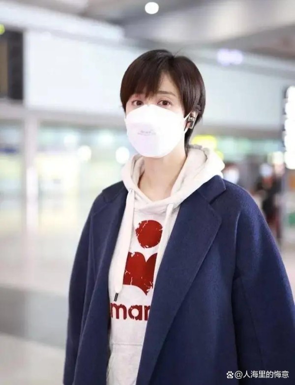 明星被曝绯闻凌晨四点半发声明,捂锅还自称专注作品,网友笑不活了,炒作套路又来了