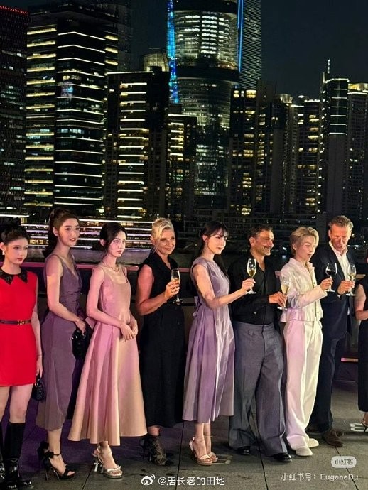 迪丽热巴连续4年出席迪奥巴黎大秀，有何特殊意义？