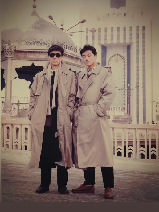 除了李亚鹏兄弟，还有哪些明星有过因生意导致亲情破裂的经历？