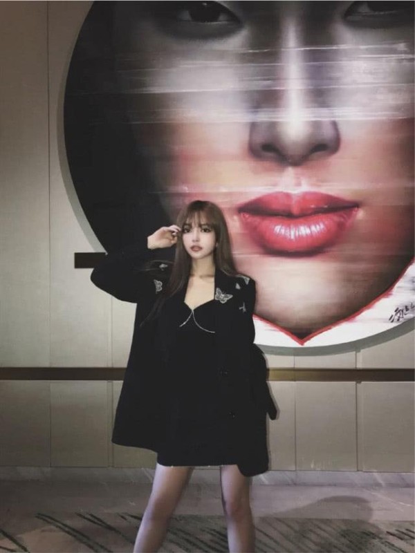 回顾：走出情伤活出自我！周扬青罗志祥分手后首晒日常，下午茶精致生活太惬意