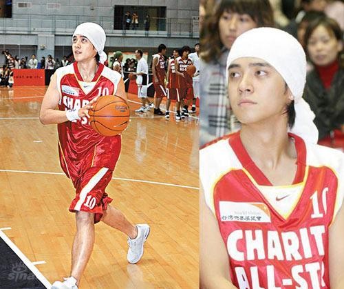 图文:十大男明星演绎灌篮高手--罗志祥