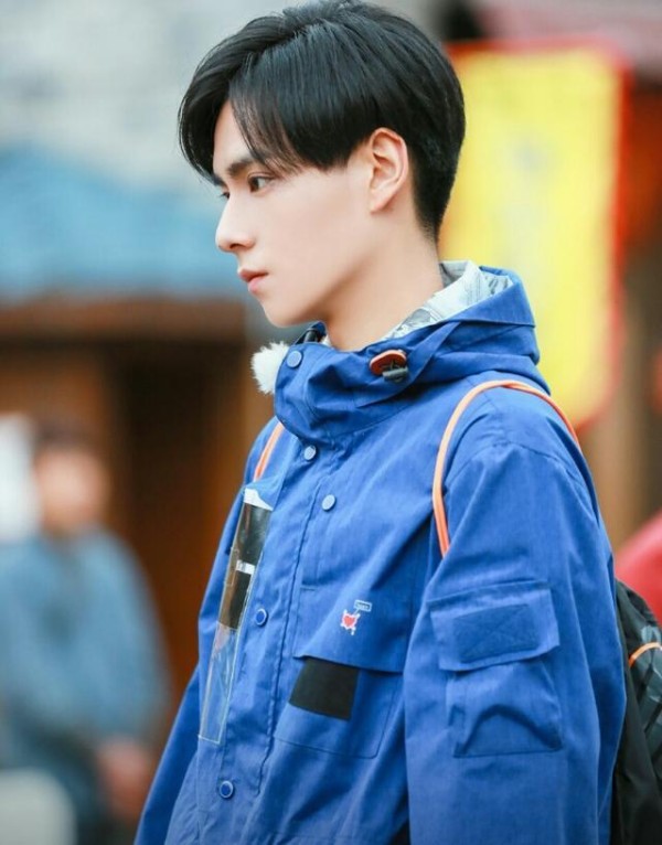 新生代小鲜肉：蔡徐坤百变，赖冠霖新颖，胡一天直率，陈立农可爱