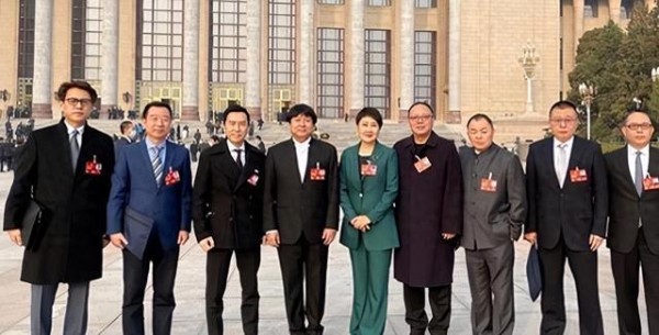这些明星竟成为两会委员，靳东、冯远征背后藏着更深层的意义！