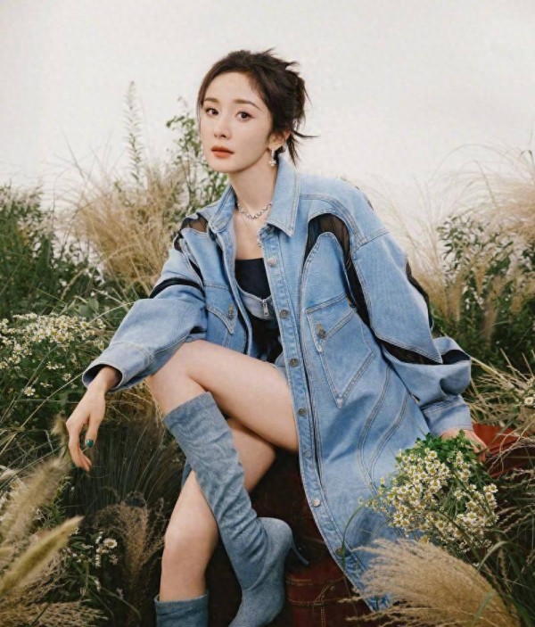 貌美如花却品味堪忧：这些女星与她们的丑衣柜