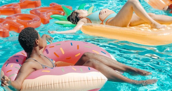 海外航空公司危机公关典型案例