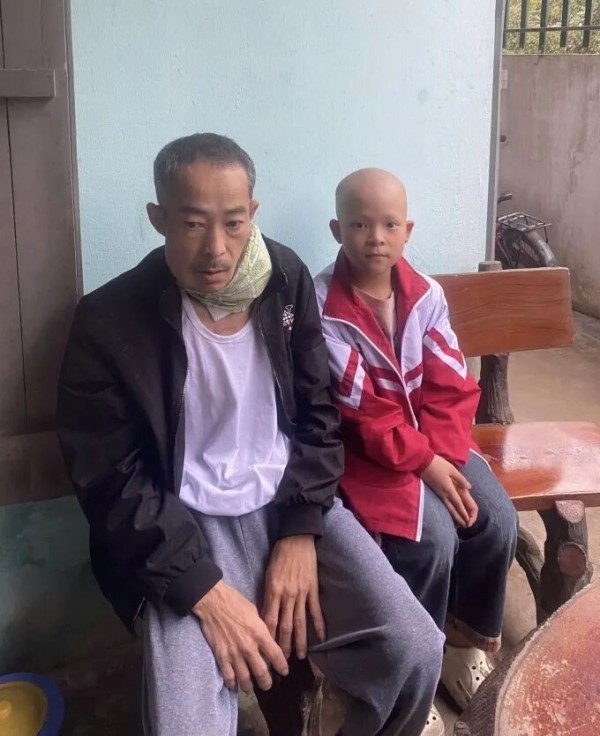 “等女儿治好，我再考虑自己”——父爱如山，以命换命