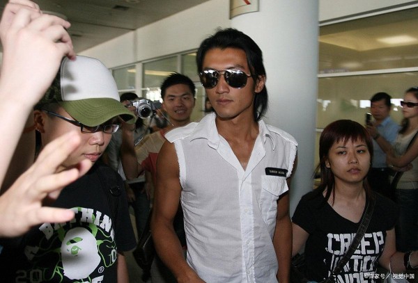 谢霆锋反对儿子进入娱乐圈内幕：父爱如山，护犊情深