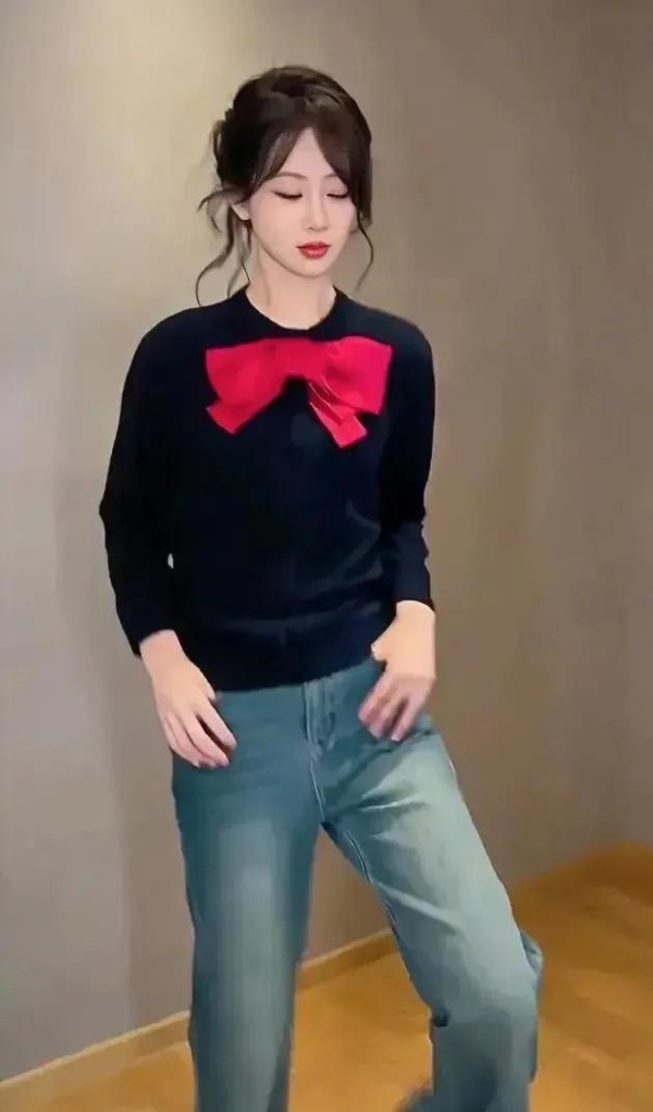 杨紫跳舞爆热搜,解锁演艺新惊喜