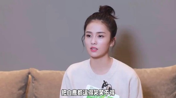 白鹿的“兄弟情”社交密码：30岁顶流女星如何把男星变“人脉资产”？