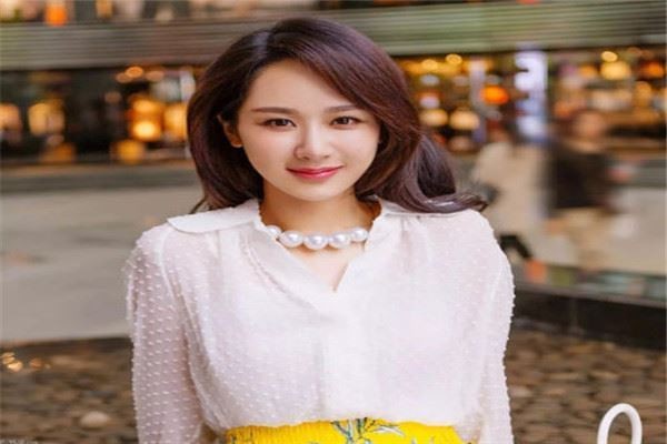 十大顶级流量明星排名：易烊千玺上榜，第八资源好