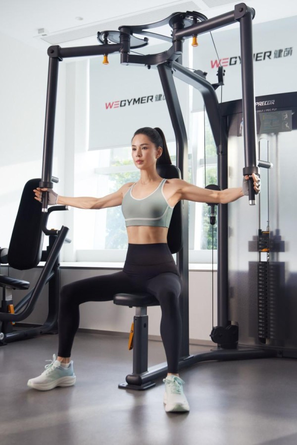 李若彤喊你一起锻炼 参与全民健身挑战