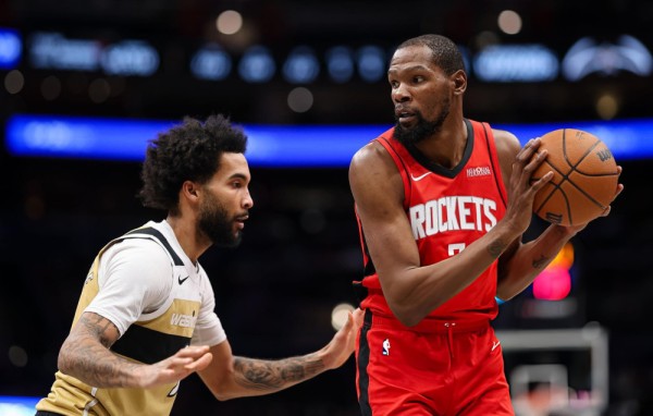 火箭全明星后7战5胜！杜兰特申京双30+ 谢泼德19+10伊森遭驱逐