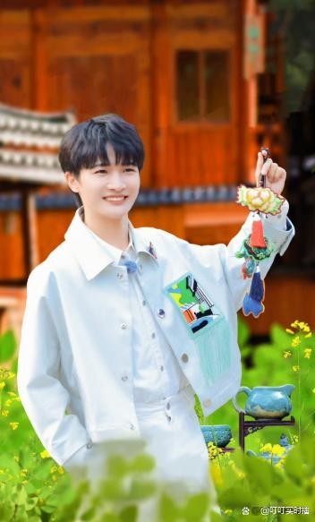 DeepSeek智搜评内娱十大国民级歌手：音乐之光，照亮心灵