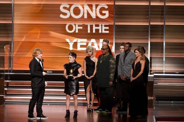 紅髮艾德ed sheeran的成名故事！「曾露宿白金漢宮前、從默默無名到巡演收入冠軍」5點回顧ed sheeran的成名之路