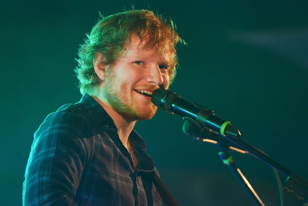 紅髮艾德ed sheeran的成名故事！「曾露宿白金漢宮前、從默默無名到巡演收入冠軍」5點回顧ed sheeran的成名之路