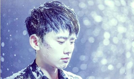 张杰的音乐之路:从快乐男生到华语乐坛的实力派翘楚