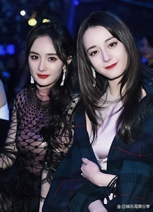 杨幂又 cue 迪丽热巴,这对姐妹花的情谊太好嗑!