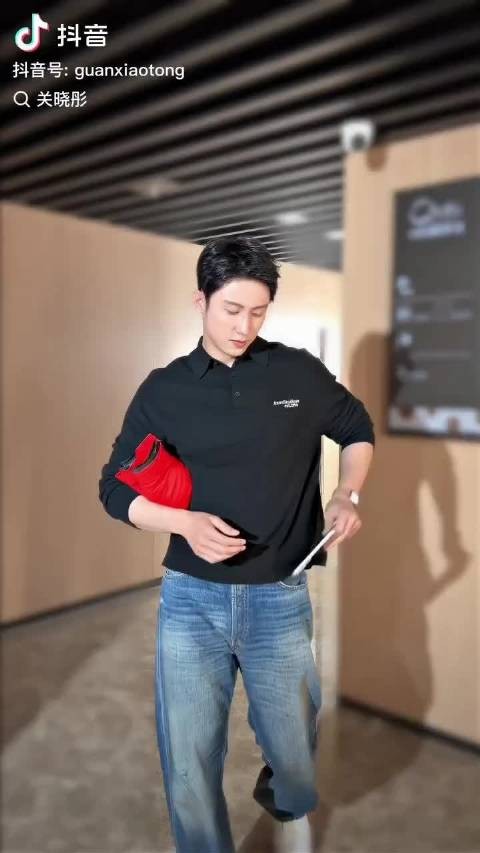 这是看剧虐心给我们的补偿么 被张小满严晓丹的纯真纯情打动 元宵节快乐!