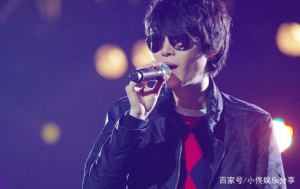 音乐才子方大同,出道至今不谈恋爱,只为等待薛凯琪?