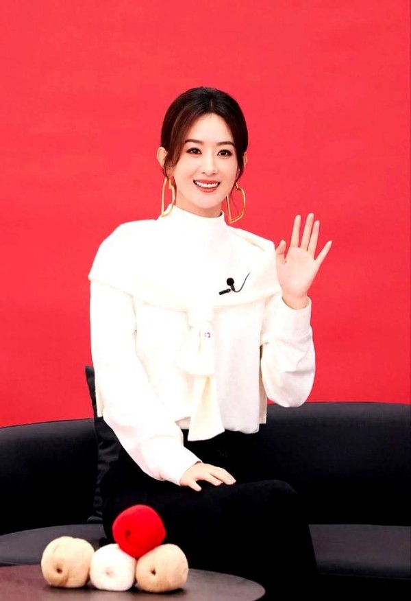 难怪赵丽颖这么红！背后5位百亿资产男人，为她全力托举不图回报