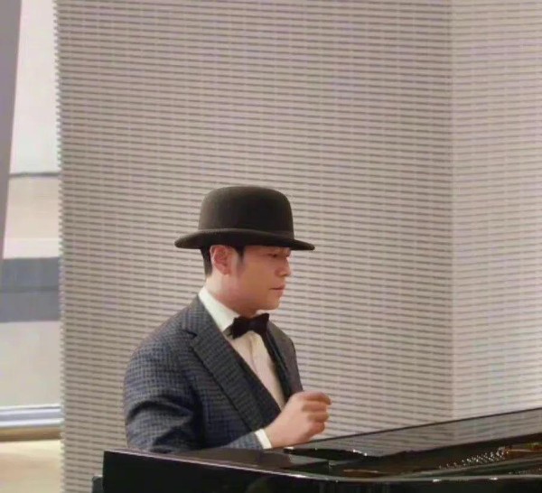 跨越曲风的“钢”琴友谊：郎朗×周杰伦二十年合奏史