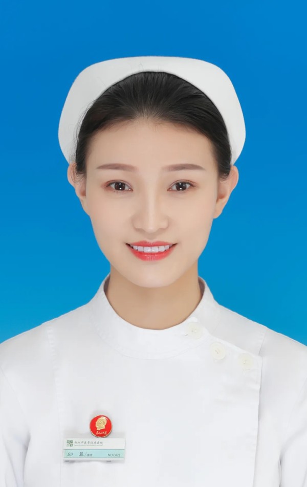 优质护理服务明星护士 邱晨：敬业奉献、团结协作，诠释优秀护士内涵！
