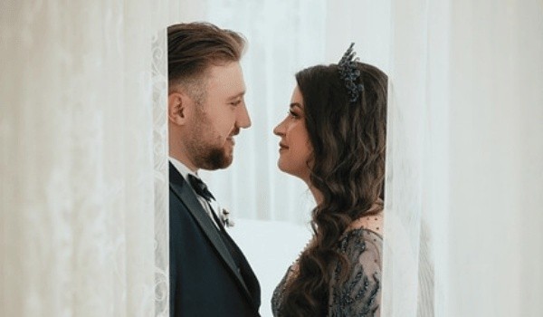 揭秘星座与明星缘：天秤座是否真的星光璀璨？