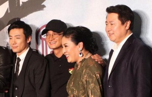 陈明英个人资料 向太陈明英成长经历曝光简直令人能拍偶像剧