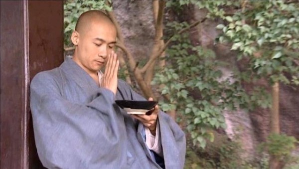 揭秘一些娱乐圈里的离奇死亡事件，身背命案的这些大明星有你知道的吗？