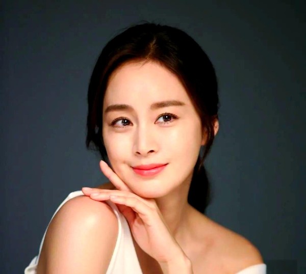 金泰熙:从商业名门走出的韩国神颜秘诀