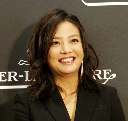 盘点数位演艺圈出身,却成功在商界闯出一番事业的女星!