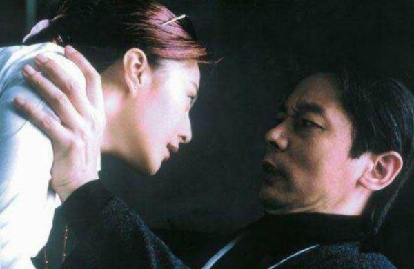 冯小刚电影手机到底有没影射崔永元？崔永元冯小刚事件起因是什么？